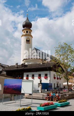 St. Eglise de Michael, San Candido, Eglise de Michaelis, San Candido, San Candido, Trentin-Haut-Adige, Tyrol du Sud, Italie Banque D'Images