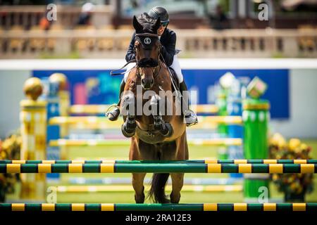 Shawn Casady, des États-Unis, participe au salon panaméricain de Spruce Meadows à Calgary, Alberta, Canada, sur 29 juin 2023. Banque D'Images