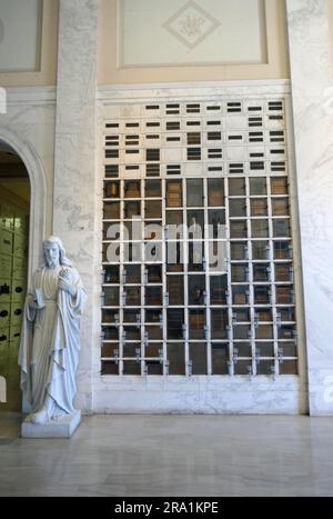 Los Angeles, Californie, Etats-Unis 25th juin 2023 l'acteur Otto Fries tombe et l'actrice Mildred juin tombe dans le mausolée de la cathédrale au cimetière d'Hollywood Forever sur 25 juin 2023 à Los Angeles, Californie, Etats-Unis. Photo par Barry King/Alay stock photo Banque D'Images