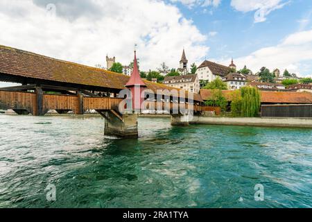 Pont du Spreuer sur la rivière Reuss à Lucerne, Suisse Banque D'Images