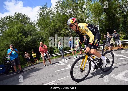 Bilbao, Danemark. 30th juin 2023. Wout van Aert de l'équipe Jumbo-Visma photographié lors d'une session de formation pour l'édition 110th de la course cycliste Tour de France, à Bilbao, Espagne, le vendredi 30 juin 2023. Le Tour de France de cette année a lieu du 01 au 23 juillet 2023 et commence par trois étapes en Espagne. BELGA PHOTO JASPER JACOBS crédit: Belga News Agency/Alay Live News Banque D'Images