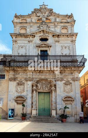 La façade baroque de l'église Santa Lucia alla Badia est une église catholique romaine de style sicilien-baroque (aujourd'hui désectée) située sur la piazza Banque D'Images