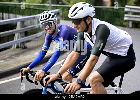 Bilbao, Espagne. 30th juin 2023. Alejandro Valverde photographié lors d'une session d'entraînement pour l'édition 110th de la course cycliste Tour de France, à Bilbao, Espagne, le vendredi 30 juin 2023. Le Tour de France de cette année a lieu du 01 au 23 juillet 2023 et commence par trois étapes en Espagne. BELGA PHOTO DIRK WAEM crédit: Belga News Agency/Alay Live News Banque D'Images