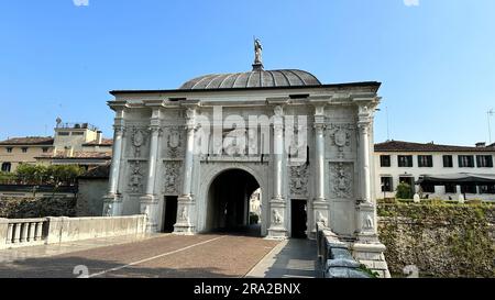 Trévise en Vénétie, Italie - Porta San Tomaso Banque D'Images