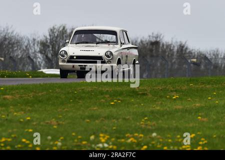 Roy Alderslade, Lotus Ford Cortina Mk1, DRHC Jack Sears Trophée pour 1958-1966 voitures de tourisme, une course de quarante-cinq minutes avec option de deuxième pilote, Banque D'Images