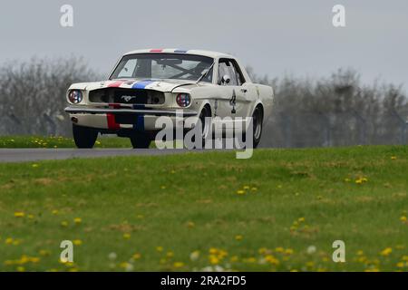 Dave Coyne, Mark Wright, Ford Mustang, DRHC Trophée Jack Sears pour 1958-1966 voitures de tourisme, une course de quarante-cinq minutes avec l'option de deuxième pilote, b Banque D'Images