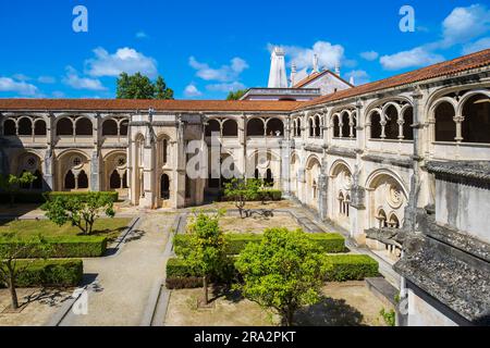 Portugal, région centrale, Alcobaça, Santa Maria du monastère d'Alcobaça fondé au 12th siècle par le roi Alfonso I, chef-d'œuvre de l'art gothique cistercien et site classé au patrimoine mondial de l'UNESCO, Cloister Dom Dinis ou Cloister of Silence Banque D'Images