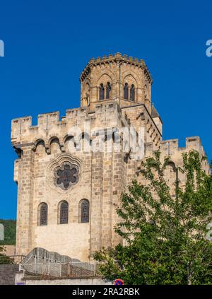 France, Puy de Dome, Royat, ville thermale, église Saint Leger Banque D'Images