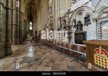 Intérieur de l'abbaye de Westminster, visite du maître-autel, de la chapelle de la dame Henry VII, du site de sépulture original d'Oliver Cromwell et des cloîtres. A voir absolument ! Banque D'Images