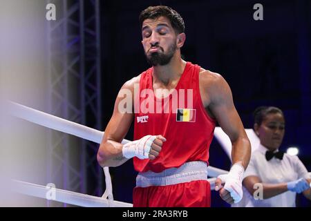 Cracovie, Pologne. 30th juin 2023. Le boxeur Vasile Usturi semble abattu après un combat en demi-finale de la compétition de boxe hommes -57kg aux Jeux européens de Cracovie, en Pologne, le vendredi 30 juin 2023. Usturoi se rend en demi-finale et se qualifie pour les Jeux Olympiques de Paris 2024. Les Jeux européens de 3rd, officieusement connus sous le nom de Cracovie-Malopolska 2023, sont des manifestations sportives internationales prévues du 21 juin au 02 juillet 2023 à Cracovie et à Malopolska, en Pologne. BELGA PHOTO LAURIE DIEFFEMBACQ crédit: Belga News Agency/Alay Live News Banque D'Images