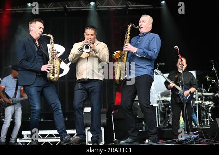 UB40 , en train de jouer à l'hippodrome de Doncaster , Doncaster , Royaume-Uni , 30.06.2023 Banque D'Images