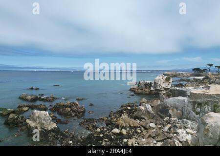 Photo aérienne de Lovers point à Monterey, Californie Banque D'Images