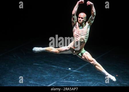 Pula, Croatie. 30th juin 2023. Des danseurs se produisent pendant la parade du ballet dans le cadre de l'été culturel Pula au Théâtre national Istrien de Pula, en Croatie, sur 30 juin 2023. Photo: Srecko Niketic/PIXSELL crédit: Pixsell/Alay Live News Banque D'Images