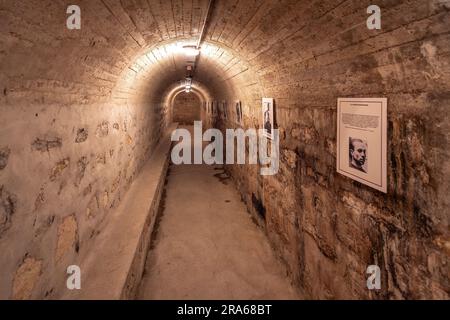 Abri de RAID aérien utilisé pendant la guerre civile espagnole - Jaen, Espagne Banque D'Images