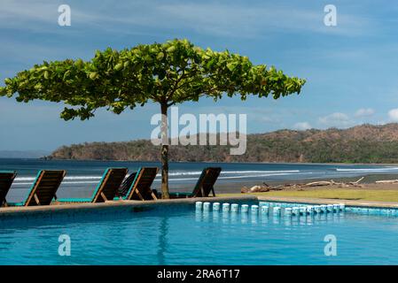 Plage de Venao, l'un des meilleurs endroits pour surfer au Panama, en Amérique centrale. Banque D'Images