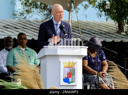 WILLEMSTAD - le ministre Ernst Kuipers (Santé publique, bien-être social et Sport) pendant la commémoration de l'esclavage à Curaçao. Sur Keti Koti, on se souvient qu'il y a exactement 150 ans, l'esclavage a pris fin sous le régime hollandais. ANP RAMSAY SOEMANTA pays-bas - belgique Out crédit: ANP/Alay Live News Banque D'Images