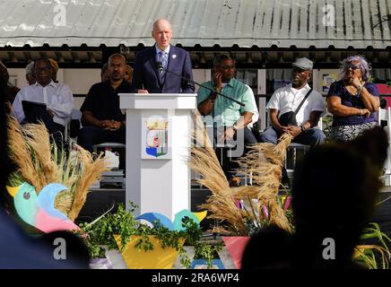 WILLEMSTAD - le ministre Ernst Kuipers (Santé publique, bien-être social et Sport) pendant la commémoration de l'esclavage à Curaçao. Sur Keti Koti, on se souvient qu'il y a exactement 150 ans, l'esclavage a pris fin sous le régime hollandais. ANP RAMSAY SOEMANTA pays-bas - belgique Out crédit: ANP/Alay Live News Banque D'Images