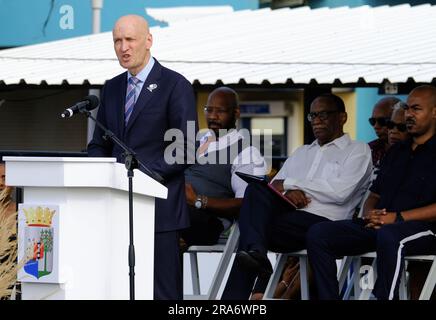 WILLEMSTAD - le ministre Ernst Kuipers (Santé publique, bien-être social et Sport) pendant la commémoration de l'esclavage à Curaçao. Sur Keti Koti, on se souvient qu'il y a exactement 150 ans, l'esclavage a pris fin sous le régime hollandais. ANP RAMSAY SOEMANTA pays-bas - belgique Out crédit: ANP/Alay Live News Banque D'Images