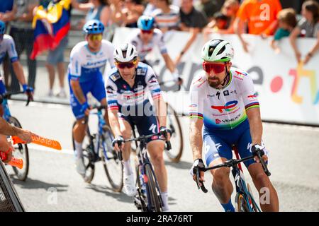 Bilbao, Vizcaya, Espagne. 1st juillet 2023. Peter Sagan (TOTALENERGIES) lors de l'ascension finale de la première étape du Tour de France 2023 à Bilbao, Espagne (Credit image: © Alberto Gardin/ZUMA Press Wire) USAGE ÉDITORIAL SEULEMENT! Non destiné À un usage commercial ! Crédit : ZUMA Press, Inc./Alay Live News Banque D'Images