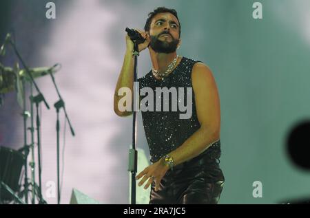 Bologne, Italie. 01st juillet 2023. Le chanteur italien Marco Mengoni se produit sur scène lors de sa "tournée Marco Negli Stadi 2023" au stade de Dall'Ara, Bologne, 01 juillet 2023 crédit: Groupe d'édition de médias en direct/Alamy Live News Banque D'Images