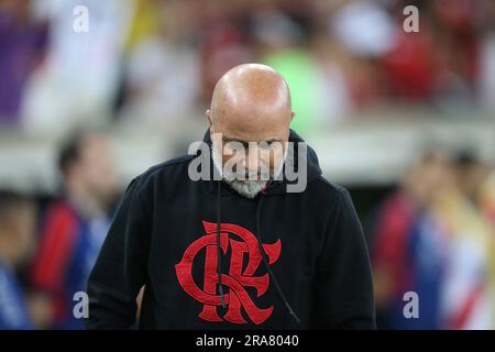 1st juillet 2023: Stade Maracana, Rio de Janeiro, Brésil: Campeonato Brasileiro football, Flamengo versus Fortaleza; entraîneur Jorge Sampaoli de Flamengo crédit: Action plus Sports Images/Alamy Live News Banque D'Images