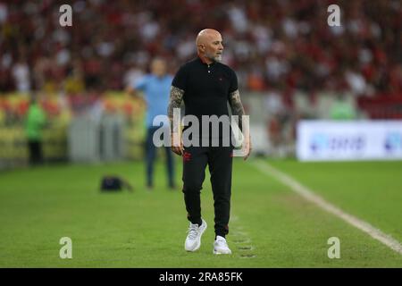 1st juillet 2023: Stade Maracana, Rio de Janeiro, Brésil: Campeonato Brasileiro football, Flamengo versus Fortaleza; entraîneur Jorge Sampaoli de Flamengo crédit: Action plus Sports Images/Alamy Live News Banque D'Images