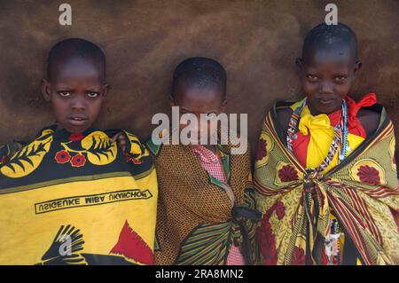 Les enfants de Maasai, Masai Mara, Kenya Banque D'Images