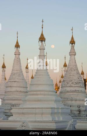 Pagode Sandamuni, Mandalay, Birmanie, Myanmar Banque D'Images
