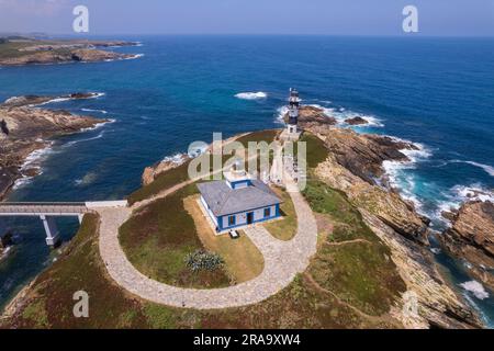 Vue aérienne du phare de Ribadeo dans le nord de l'Espagne Banque D'Images