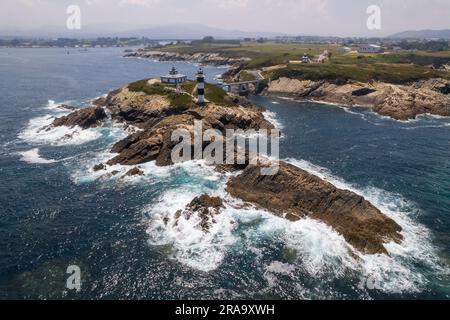 Vue aérienne du phare de Ribadeo dans le nord de l'Espagne Banque D'Images