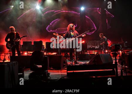 Miami, États-Unis 01st juillet 2023. De Left Reeves Gabrels, Robert Smith et Simon Gallup du groupe The Cure se produit au Centre Kaseya sur 1 juillet 2023 à Miami, Floride (photo de Michele Eve Sandberg/Sipa USA) Credit: SIPA USA/Alay Live News Banque D'Images