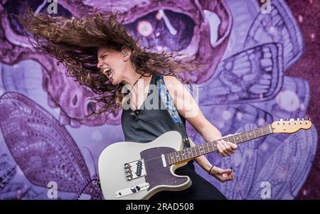 Gina Gleeson de Baroness jouant en live Banque D'Images