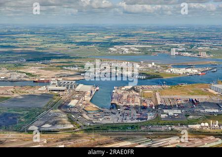 Une photographie aérienne de Teesport, Tees estuaire, Teeside, Middlesbrough, nord-est de l'Angleterre, ROYAUME-UNI Banque D'Images