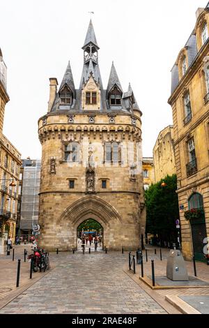 Porte Cailhau, du XVe siècle, vieille ville de Bordeaux. Région Aquitaine, France. Banque D'Images