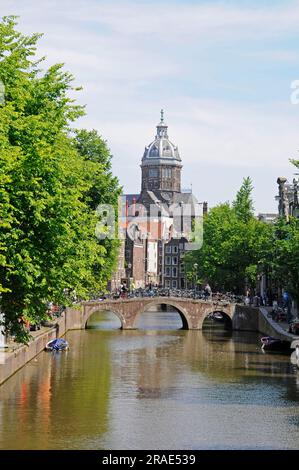 Église Saint-Nicolaas, Gracht, Amsterdam, pays-Bas Banque D'Images