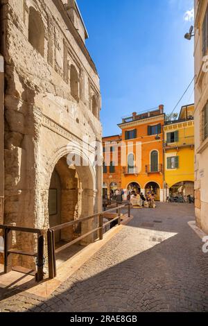 Porte romaine « des Lions », Vérone, Vénétie, Italie Banque D'Images