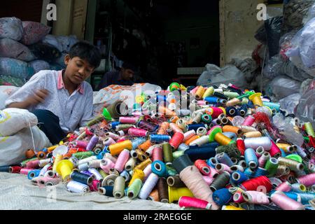 Magasin de fils de déchets, Tiruppur Tirupur, Tamil Nadu, Inde du Sud, Inde, Asie Banque D'Images