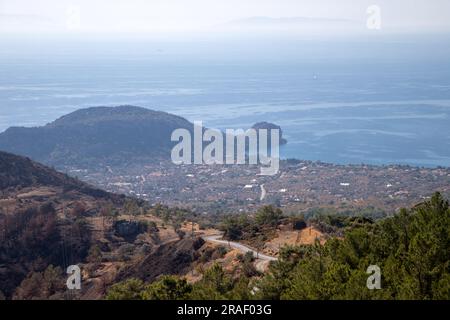 Datca Mesudiye ville et vue sur la mer égée, Mugla, Turquie Banque D'Images