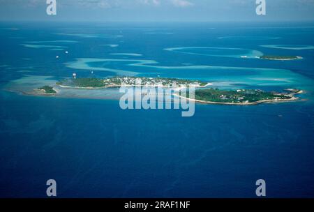 Îles tropicales, îles coralliennes, atoll de Malé Sud et atoll de Rasdhoo, Maldives Banque D'Images