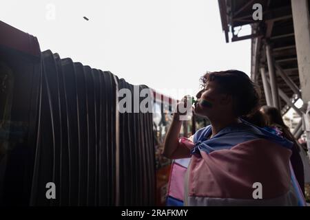 Bogota, Colombie. 02nd juillet 2023. Les membres et les supporters de la communauté du GTQL participent à la parade internationale de la fierté à Bogota, Colombie, 2 juillet 2023. Photo par: Wendy P. Romero/long Visual Press crédit: Long Visual Press/Alay Live News Banque D'Images