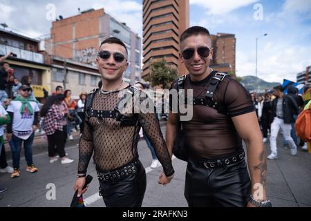 Bogota, Colombie. 02nd juillet 2023. Les membres et les supporters de la communauté du GTQL participent à la parade internationale de la fierté à Bogota, Colombie, 2 juillet 2023. Photo par: Wendy P. Romero/long Visual Press crédit: Long Visual Press/Alay Live News Banque D'Images