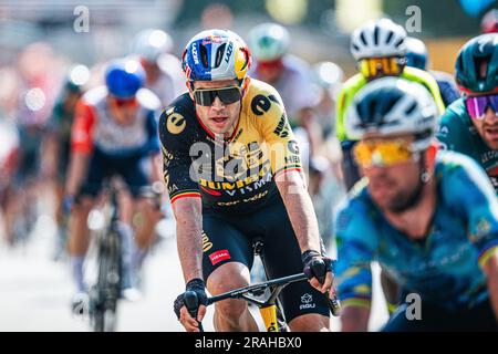 Espagne. 03rd juillet 2023. Photo par Alex Whitehead/SWpix.com - 03/07/2023 - Cyclisme - 2023 Tour de France - scène 3: Amorebieta-Etxano à Bayonne (193,5km) - Wout van Aert de Jumbo-Visma. Credit: SWpix / Alamy Live News Banque D'Images