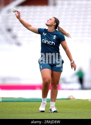 Danielle Gibson d'Angleterre pendant une session de filets au Kia Oval, Londres. Date de la photo: Mardi 4 juillet 2023. Banque D'Images