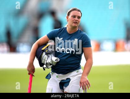 Danielle Gibson d'Angleterre pendant une session de filets au Kia Oval, Londres. Date de la photo: Mardi 4 juillet 2023. Banque D'Images