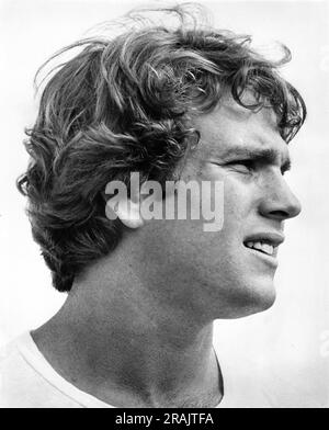 RYAN O'NEAL Portrait dans L'HISTOIRE D'AMOUR 1970 réalisateur ARTHUR HILLER écrivain Erich Segal musique Francis Lai Love Story Company / Paramount Pictures Banque D'Images