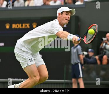Londres, GBR. 04th juillet 2023. London Wimbledon Championships Day 2 04//07/2023 Andy Murray (GBR) match du premier tour crédit: Roger Parker/Alay Live News Banque D'Images