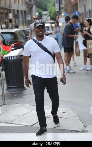 Milan, 04-07-2023 Samuel ETO'o, ancien footballeur de l'équipe nationale camerounaise et de Barcelone, Inter, avec qui il a remporté les « aigus », et maintenant président de la Fédération de football camerounaise, est actuellement aux yeux de la tempête pour une affaire de football extra-football. Samuel pourrait rencontrer des difficultés car sa fille Erika do Rosario Nieves, âgée de 22 ans, a demandé 1 ans de prison en Espagne par l'intermédiaire de son avocat. La fille n'a jamais été reconnue par ETO'o comme sa fille, et pour cette raison, en 2018, il a commencé une affaire légale pour obtenir la reconnaissance, fournissant toutes les preuves nécessaires pour démontrer la parenté de sang. Dernier Banque D'Images