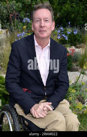 3 juillet 2023. East Molesey, Surrey, Royaume-Uni. Frank Gardner au RHS Hampton court Palace Garden Festival 2023. Sue Andrews/Alamy. Banque D'Images