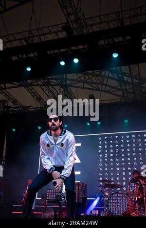 Kasabian a secoué le projet Eden dans le cadre des sessions Eden. Les rockers de Leicester connus pour leurs pistes de stomping comme LSF, Empire, Shoot the Runner et Banque D'Images