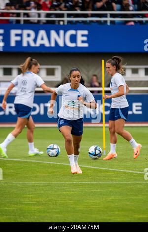 Clairefontaine-en-Yvelines, France, 4 juillet 2023 Sakina Karchaoui, de France, lors de l'entraînement de l'équipe de France, préparation pour la coupe du monde féminine de la FIFA 2023 le 4 juillet 2023 au Centre National du football à Clairefontaine-en-Yvelines, France Banque D'Images